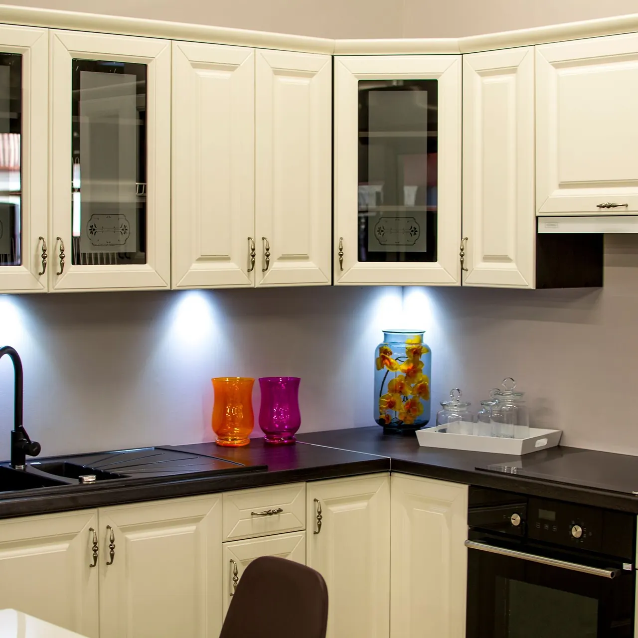 White fitted kitchen cabinets with a worktop